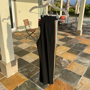 Aritzia Babaton Cropped Conan Pant